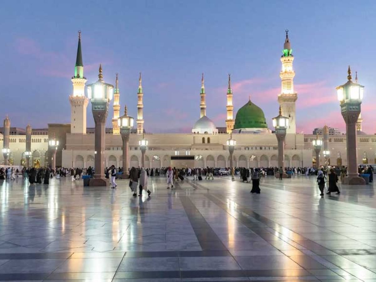 Mecca and Medina Tour Package with Umrah