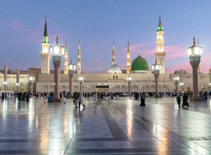 Mecca and Medina Tour Package with Umrah